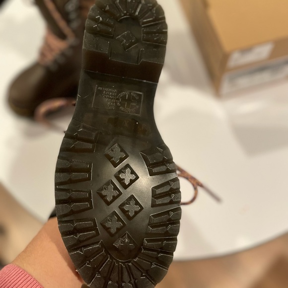 1460 Serena Faux Fur Trim Brown Boot DR. MARTENS size 6 - Picture 12 of 12